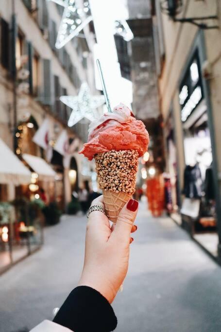 Charm - Walk To Sights By Likehomeflorence Florencia